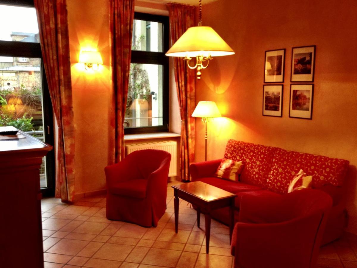 Hotel Am Luisenplatz Потсдам Экстерьер фото
